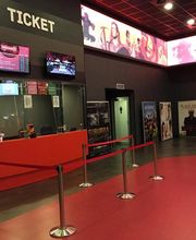 UCI Cinemas Red Carpet Matera immagine 11