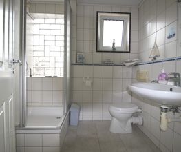 Bad im Erdgeschoss