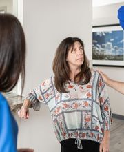 Center for Vein Restoration | Dr. Zoe Deol image 3