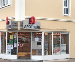 Aussenansicht der St. Urban-Apotheke