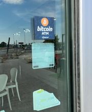 CoinFlip Bitcoin ATM - La Plaza Cafe (Casorate Primo) immagine 4