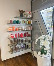 Unicut by Cevriye Rohr | Haare färben | Friseur in Neckarsulm Bild 3