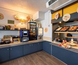 B&B HOTEL Honfleur image 11
