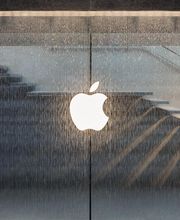Apple Piazza Liberty immagine 7