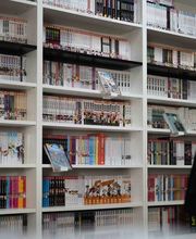 Dude's Comic Corner Bild 2