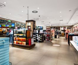 Douglas Wolfsburg City-Galerie Bild 2