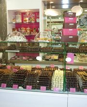 Maravelle Valerie Au Manon image 3