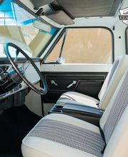 LaFontaine Classic Cars image 9