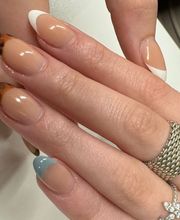 Royal Nails Akademie GmbH Bild 3