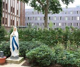 St. Hedwig-Krankenhaus: Blick auf Haus Vinzenz von Paul