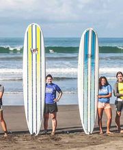 Surfen und Spanisch lernen in Costa Rica