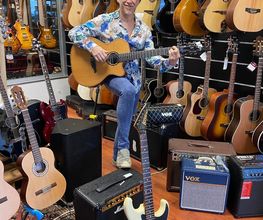 Le Guitariste image 8