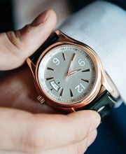 Uhr