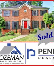 Amie Bozeman, Moving Call Us Real Estate Team Owner image 8