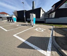 Shell Recharge Charging Station Bild 1
