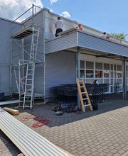 Professionelle Fassaden- und Blechverkleidungen in Weißenthurm bei Neuwied und im Raum Mayen-Koblenz. Maßgeschneiderte Metall- und Kantarbeiten für Gewerbe- und Wohngebäude sorgen für langlebigen Witterungsschutz, moderne Optik und fachgerechte Gebäudeabdichtung.