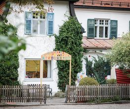 Eingang Montessori Kinderhaus Starnberg