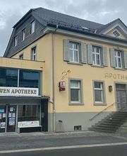 Aussenansicht der Löwen-Apotheke