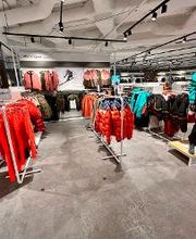 INTERSPORT Voswinkel Köln Arcaden Bild 7