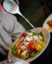Santisi Brothers Pizzeria & Sports Grill image 7