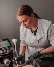 Behandlung mit BodyFX zur Fettreduktion/Fettverbrennung