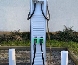 Shell Recharge Charging Station Bild 3