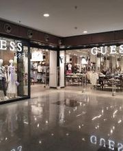 GUESS imagen 2