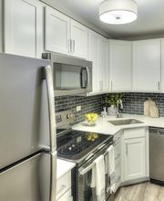 Eagle Creek Apartments image 8