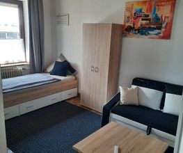 Pension Augusta Wirt Bild 1