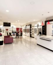 Opticien BRON Optical Center image 4