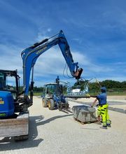 WILHELM WEIDLER GmbH & Co. KG Bauunternehmung I Tiefbau I Straßenbau I Wasserbau I Erdbau Bild 8