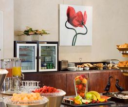 Petit-déjeuner buffet au Warwick Reine Astrid - Lyon