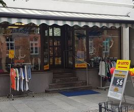 CHIREDIE Jeans Point Bild 2
