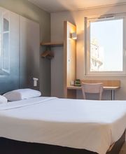 B&B HOTEL Valence Sud image 1