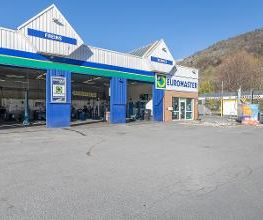 Euromaster Briançon Pneus image 17