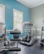 Alexander Court image 18