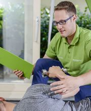 PHYSIOplus | Prof. Dr. Patrick Klein Bild 2