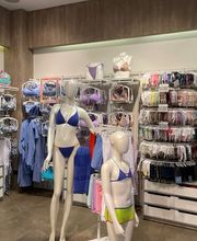 Calzedonia immagine 2