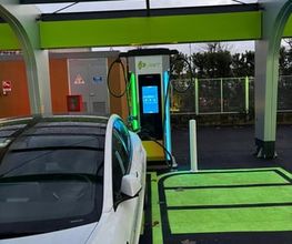 IPLANET Ricarica in sicurezza in modalità ultra fast per tutti i veicoli elettrici.