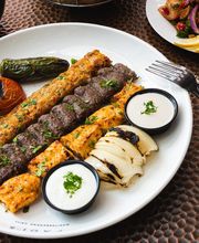 Fadi's Mediterranean Grill image 15