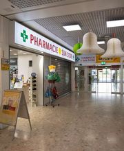 exterieur-de-la-pharmacie-sun-store-ecublens-croset