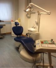 clinica-dental-dr_-bolado-valladolid-sala-consulta-03-g.jpg