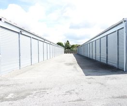 Logis Boxes image 3