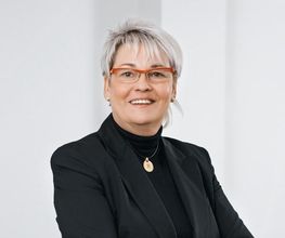 portraitSq