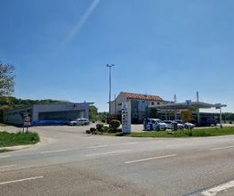DELTIN Tankstelle Langenpreising Bild 1