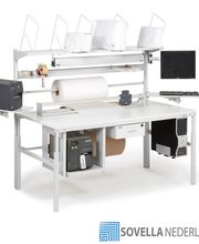 De Treston TPB inpaktafel is het perfecte instapmodel voor de startende onderneming. De tafel is instelbaar op hoogte en is voorzien van allerlei handige inpakaccessoires zoals een kartonlegbord, rolhouders, bakkenstrips en meer!