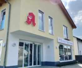 Kreuz-Apotheke Bild 3