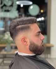 Gold Cut Coiffeur Bild 9