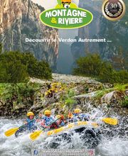 Montagne & Riviere image 15