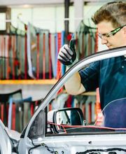 Junited AUTOGLAS Rastatt Bild 3